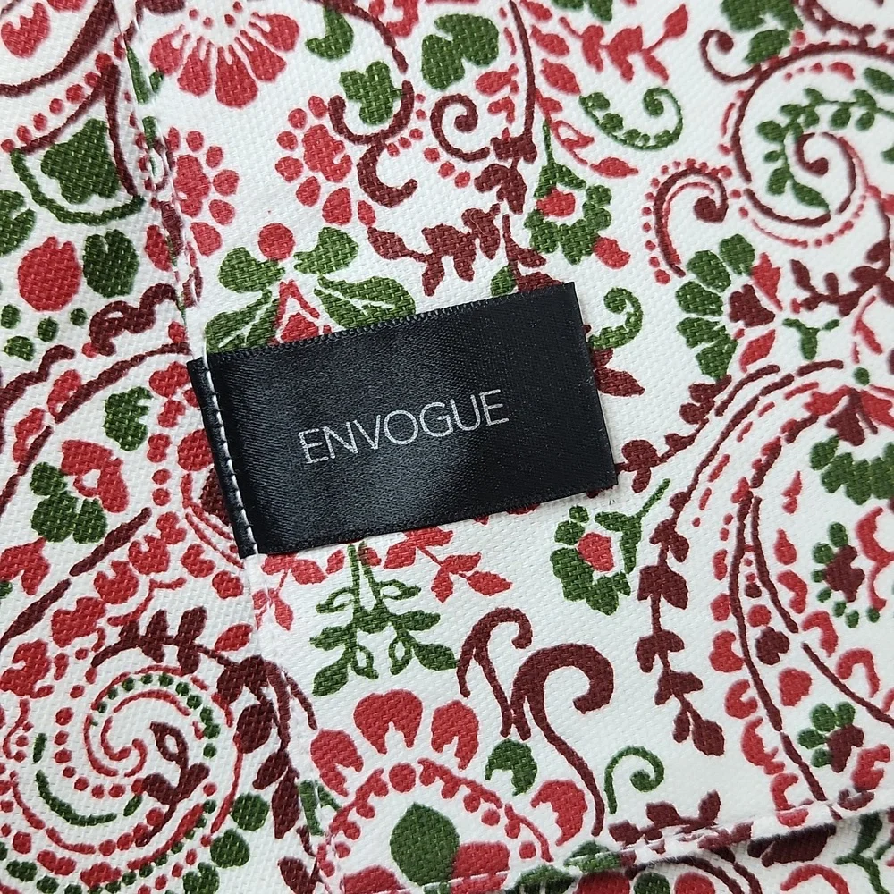Envogue holiday paisley napkin and placemat set of 12